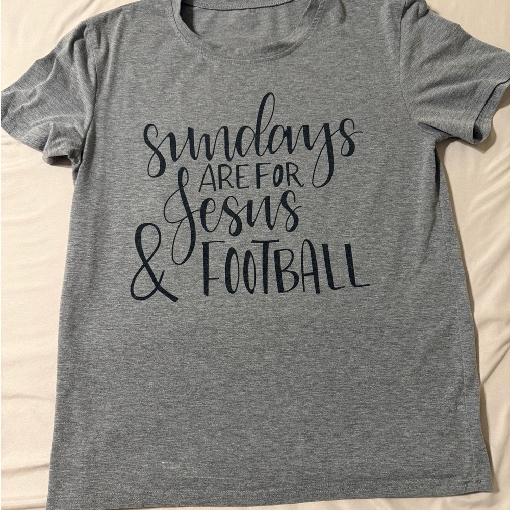 Gray Football Sunday T-Shirt with Fun Print